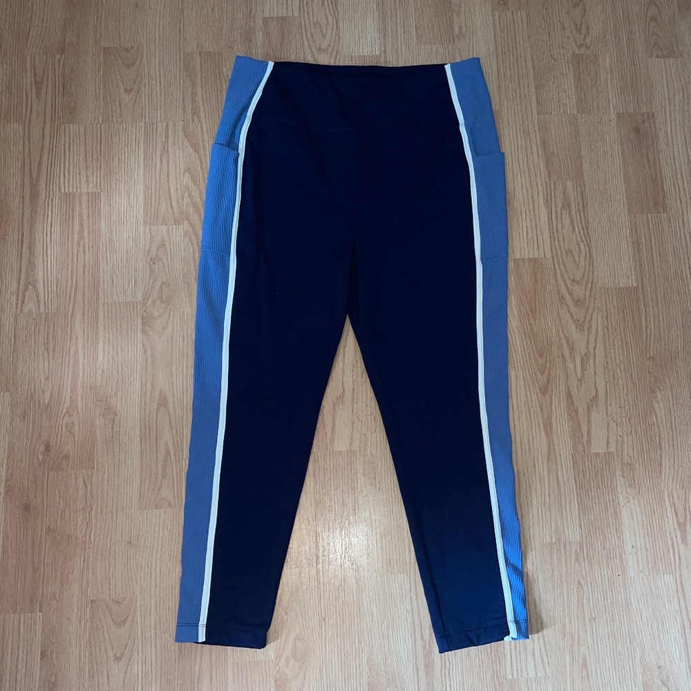 T By Talbots Indigo Blue Luxe Fleeceback Colorblock Full Length Leggings SizeXLP - Picture 4 of 11